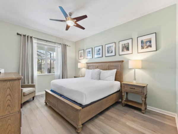 Luxury 8_bedroom Orlando Retreat - Perfect for Family Gatherings